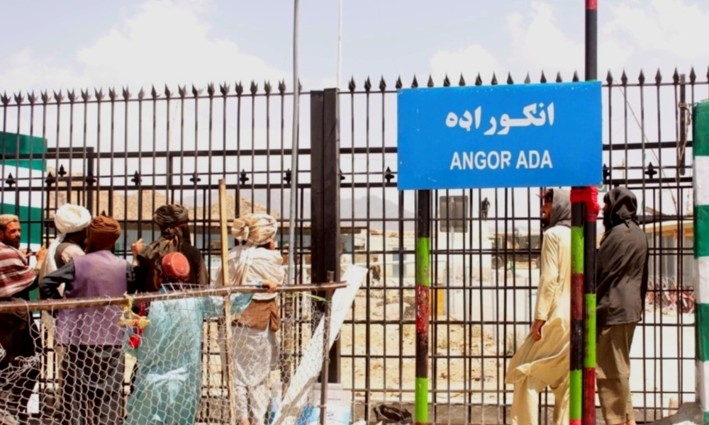 گذرگاه انگور اده
